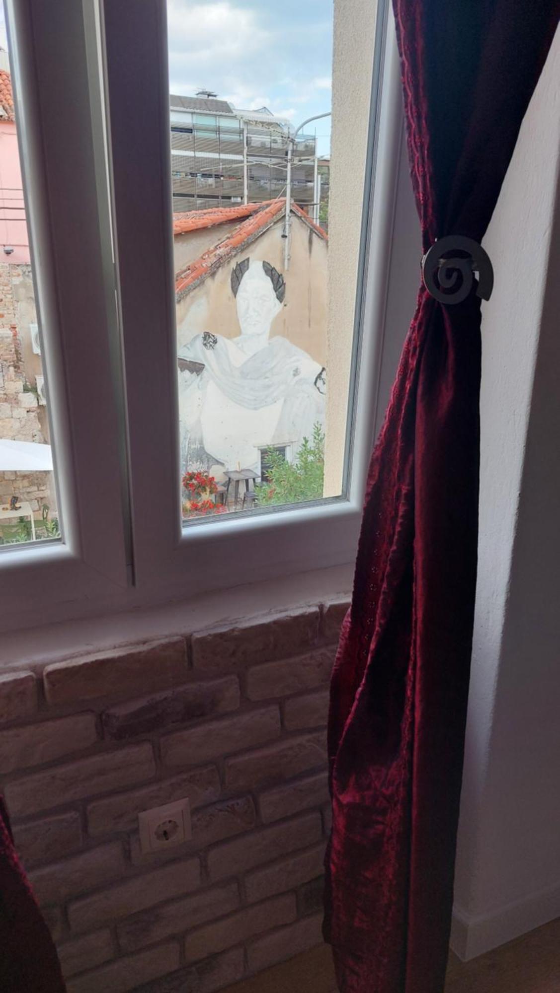 R&E Apartment Split Szoba fotó